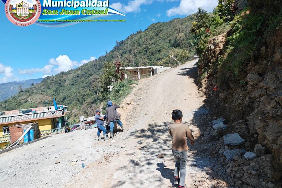 Avanza proyecto de mejoramiento de la calle principal en Aldea San ...